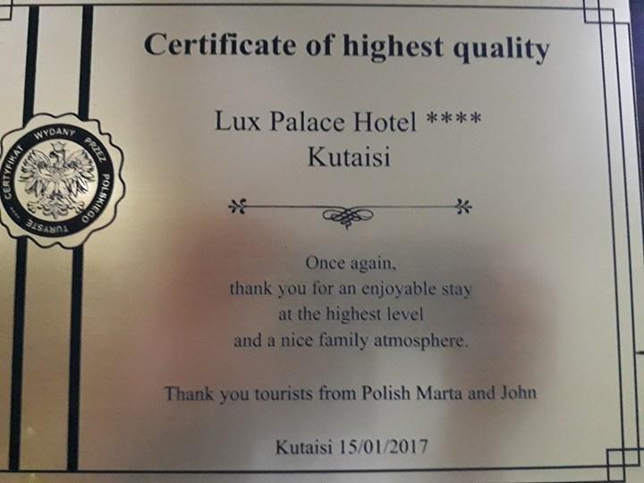 Lux Palace Hotel Kutaissi Exterior foto